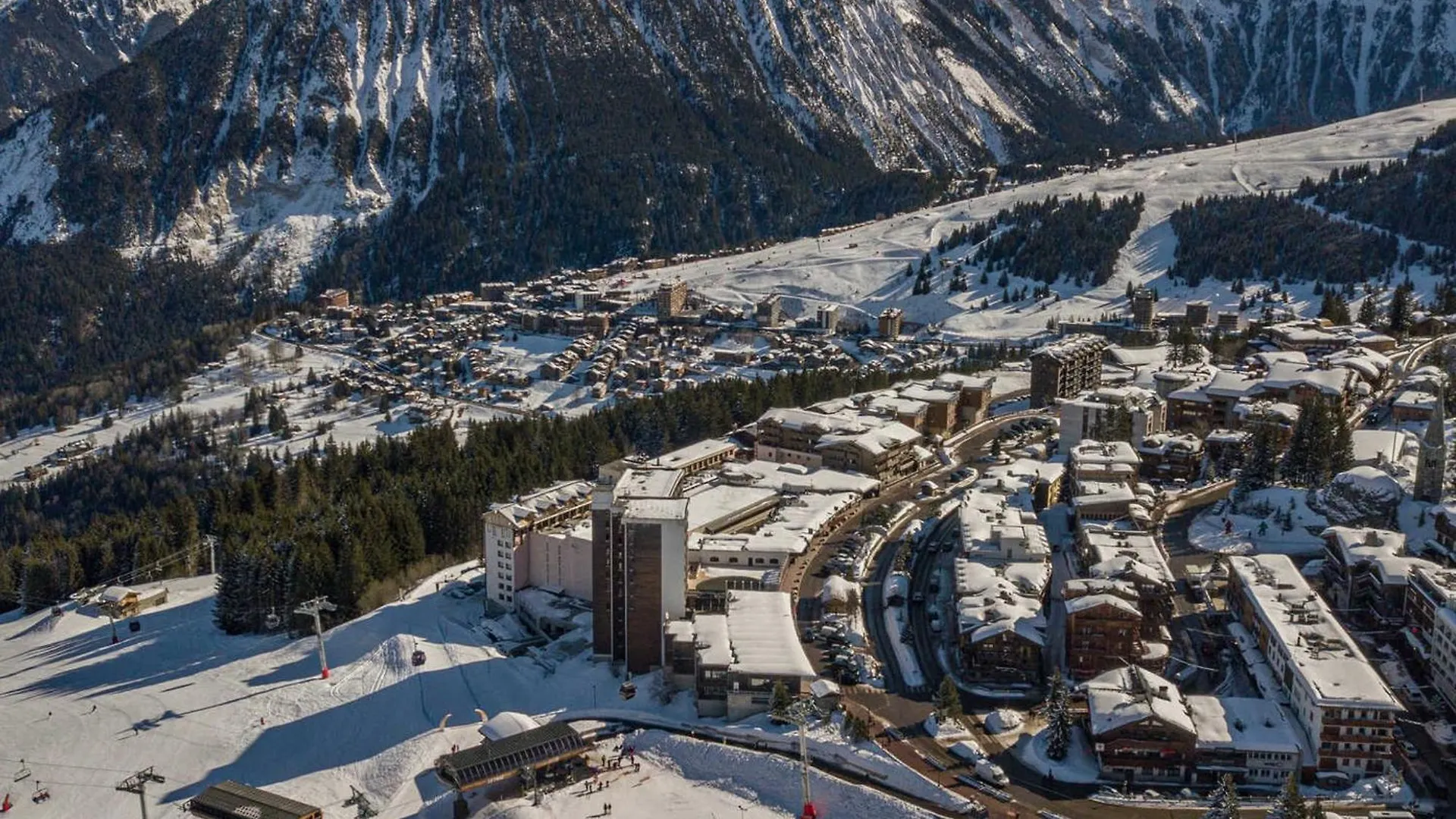 Appartement Idealement Situe Sur Les Pistes - Fr-1-564-34 Courchevel