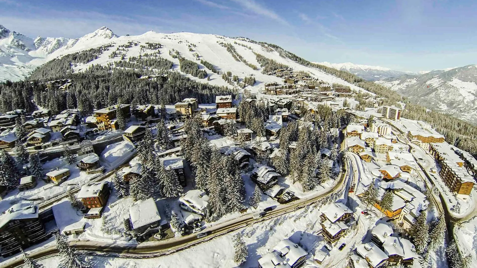 Appartement Idealement Situe Sur Les Pistes - Fr-1-564-34 Courchevel